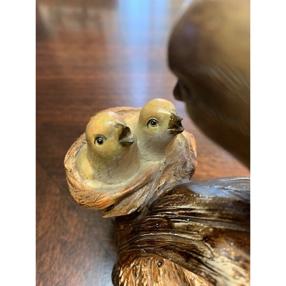 Resin Bird Figurine Mother Baby Chicks In Nest On Branch Distressed Rustic - Picture 9 of 10